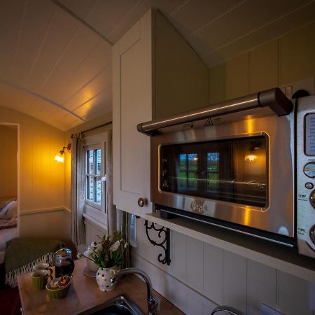 The Pleasant Hut At Mountpleasant Farm Villa Ълвърстън Екстериор снимка